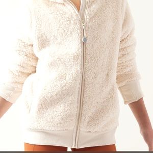 Vogo Sherpa ivory jacket.